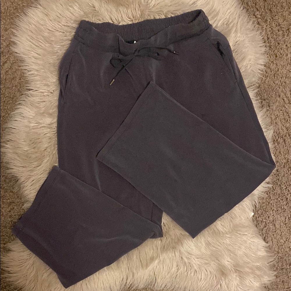 Cropped Lounge Pants